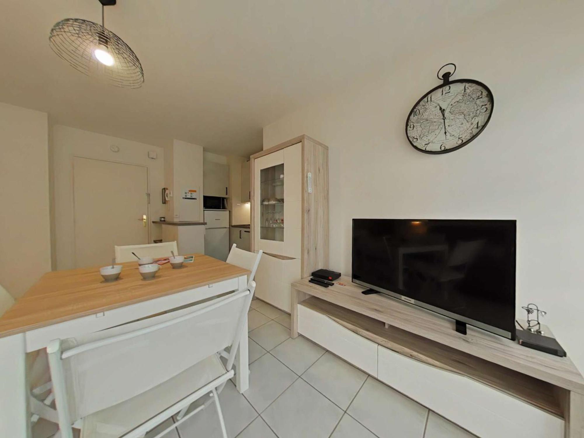 Appartement 2 Pieces Avec Parking Prive, Proche Plage Et Commerces, Saint-Gilles-Croix-De-Vie - Fr-1-224-783 外观 照片