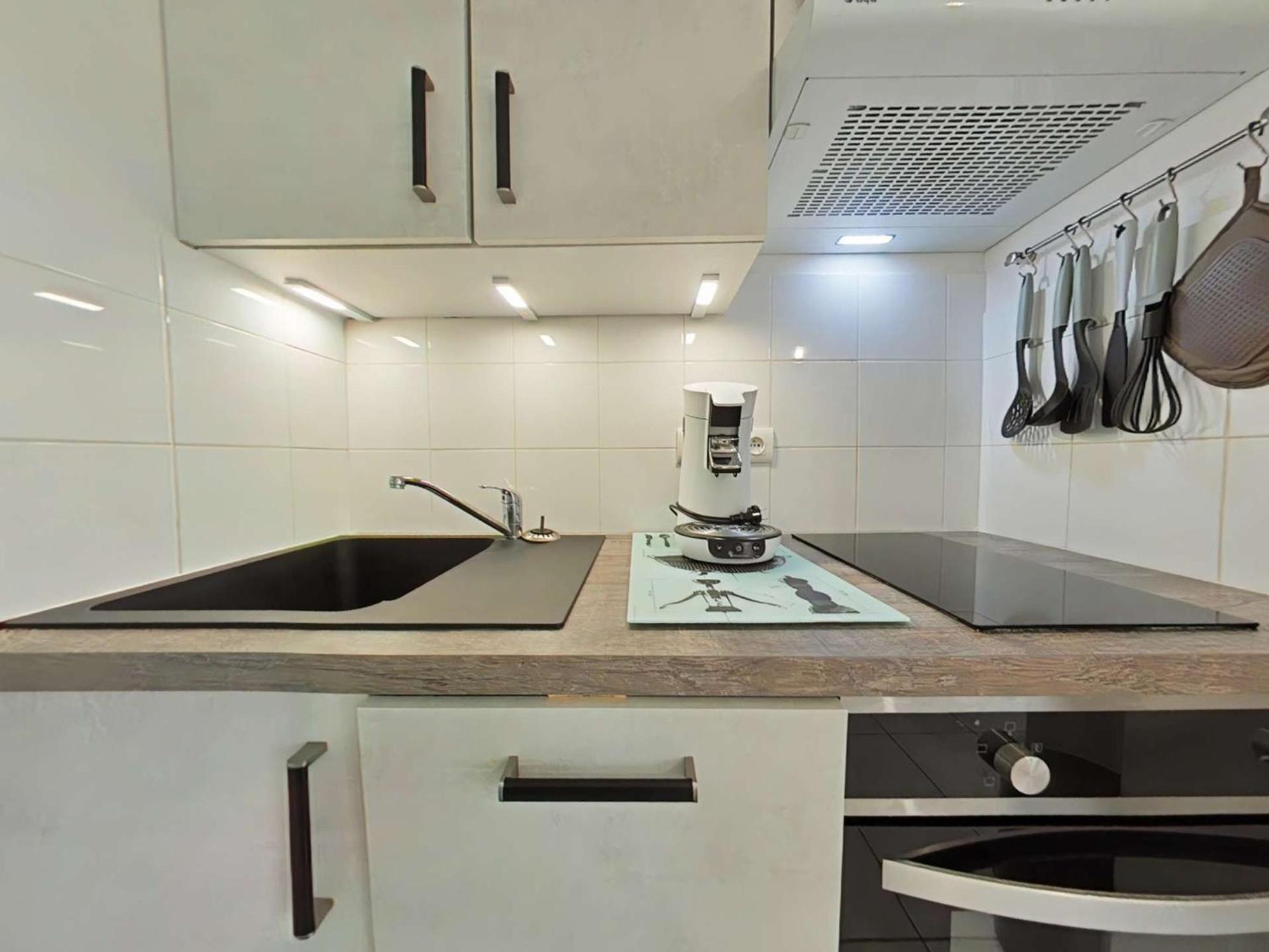 Appartement 2 Pieces Avec Parking Prive, Proche Plage Et Commerces, Saint-Gilles-Croix-De-Vie - Fr-1-224-783 外观 照片